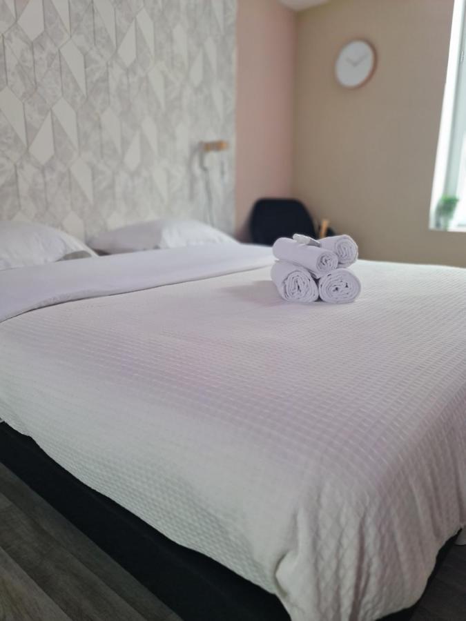 Ng Suitehome - Lille I Roubaix Centre I 121 - Pastel - Netflix - Wifi 外观 照片